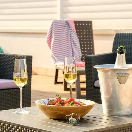 Bravissimo Estel A8 Penthouse 사가로