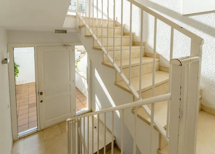 Bravissimo Estel A8 Penthouse 사가로