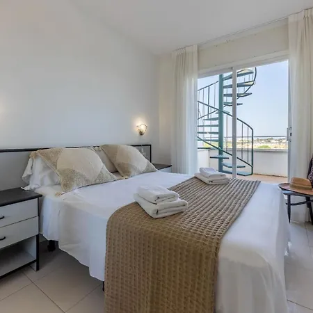 Bravissimo Estel A8 Penthouse